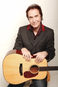 Think Kinks: Say hello, Ray Davies. Courtesy Decca Label Group.