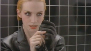 EURYTHMICS - LOVE IS A STRANGER - ANNIE WITH GLOVE